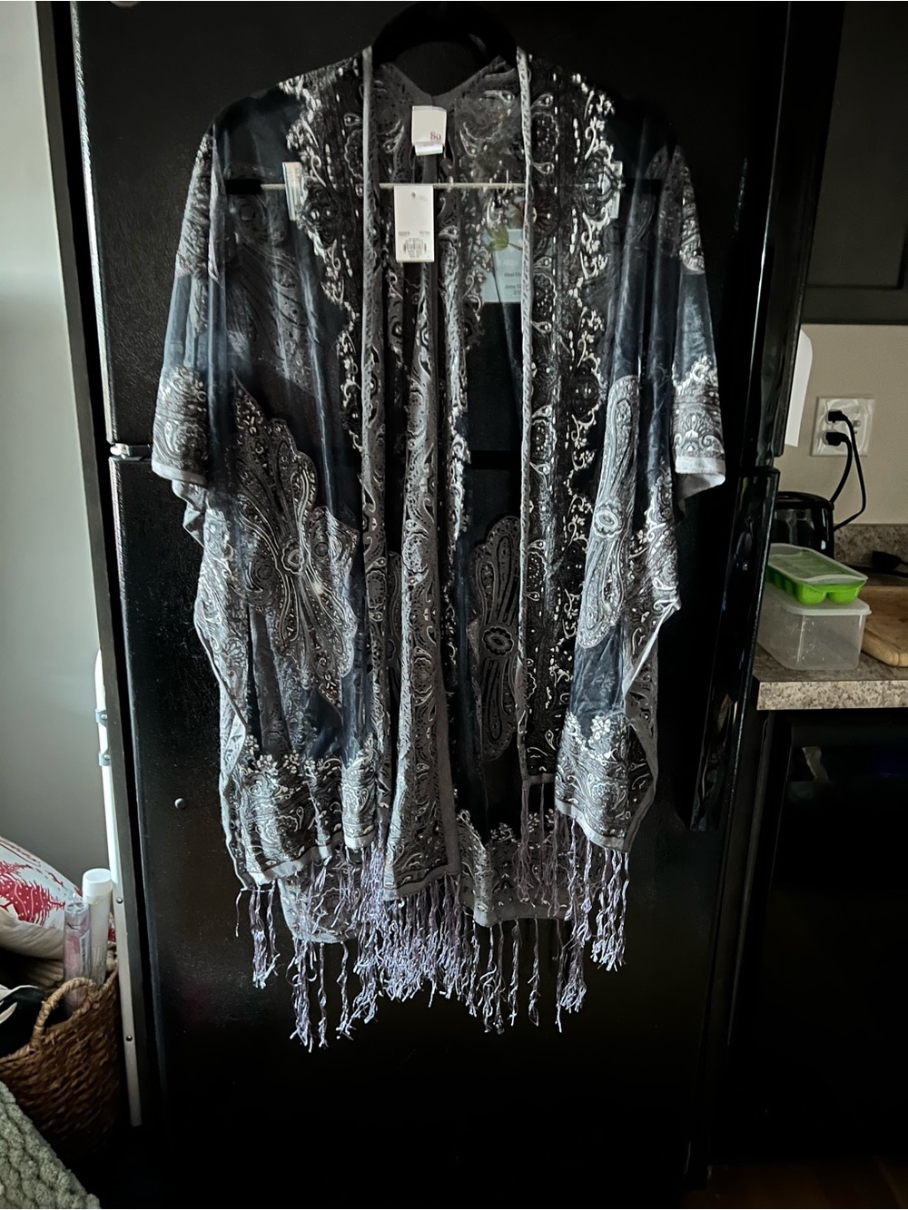 SO Gray Paisley Fringe Sheer Kimono